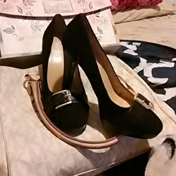 Michael Kors Vero Cuoio Suede and Leather heels - Picture 3 of 8